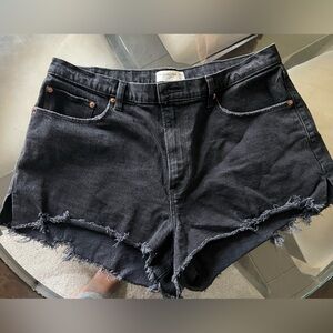 Faded black Curvy love Mom High Rise Short from Abercrombie & Fitch